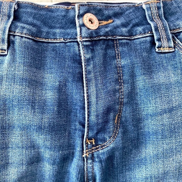 Jag Mid Rise Skinny Jeans w/5 pockets. Size 10 w/Spandex and Elastane. - Picture 4 of 13